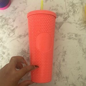 Starbucks dragon fruit (BNWT)